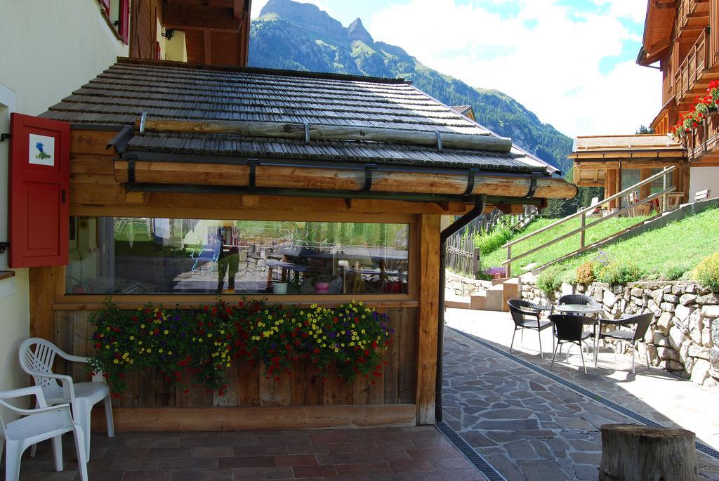 Appartamenti Chalet Orchidea Канацеї Екстер'єр фото